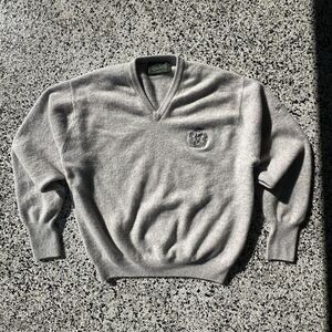 Vintage Peter Scott V-Neck Sweater Mens 42 Made in Scotland 100% Lambswool Gray
